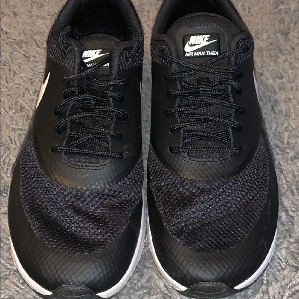 Women’s Nike Air Max Thea